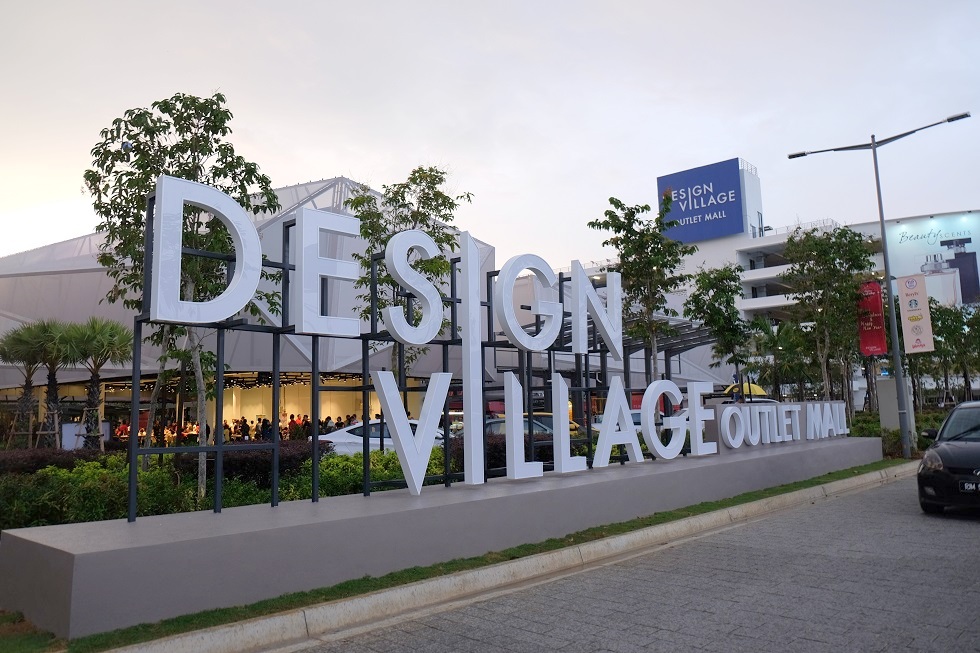 Design Village Premium Outlet Mall @ Bandar Cassia, Batu Kawan, Penang. - I  Come, I See, I Hunt and I Chiak
